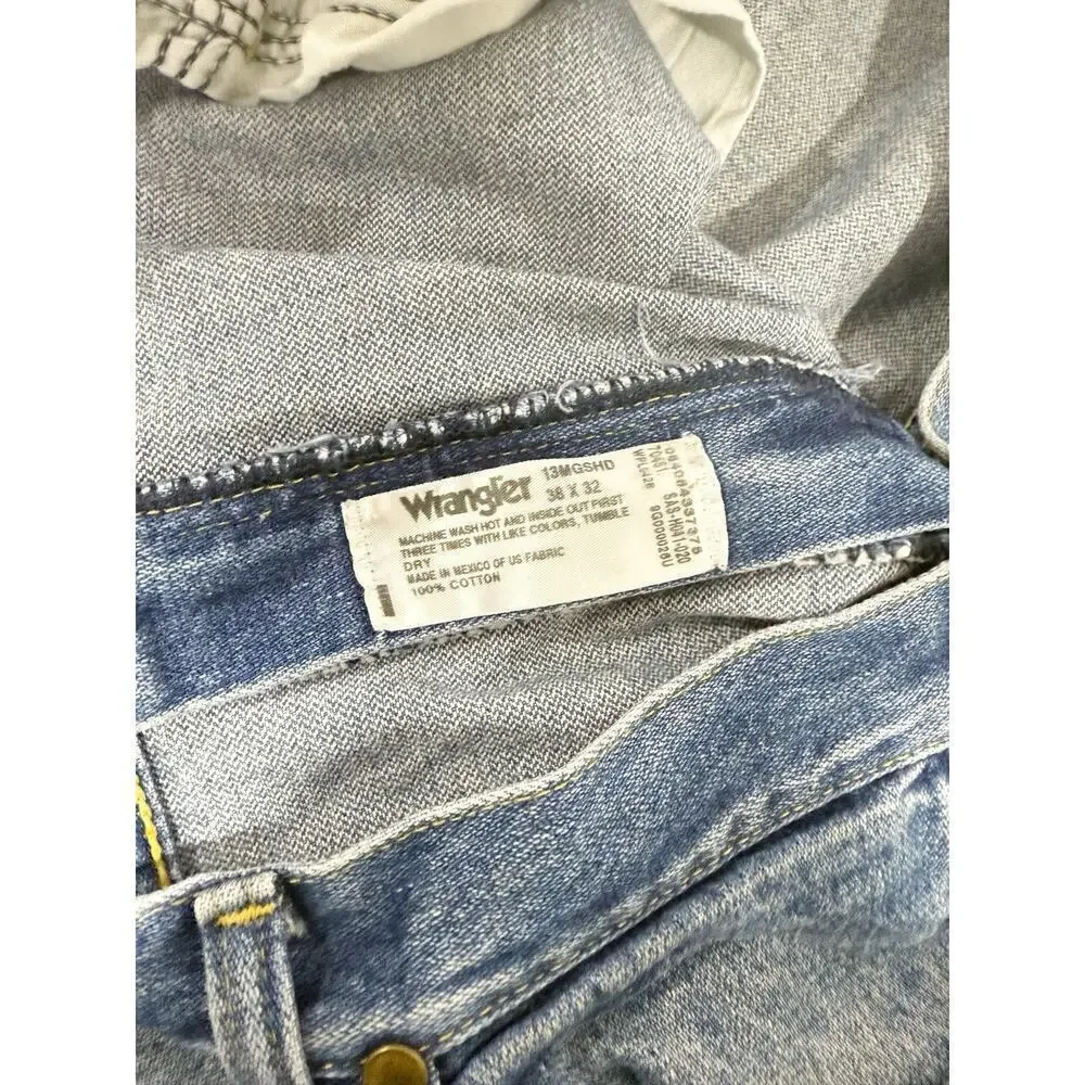 Wrangler George Straight Cowboy Cut Jeans Stained Well Worn 38X32